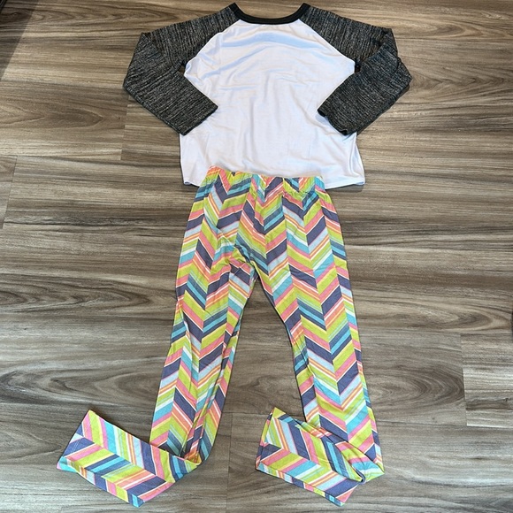 American Girl Shine Bright Pajama set size 10/12 - Picture 6 of 6